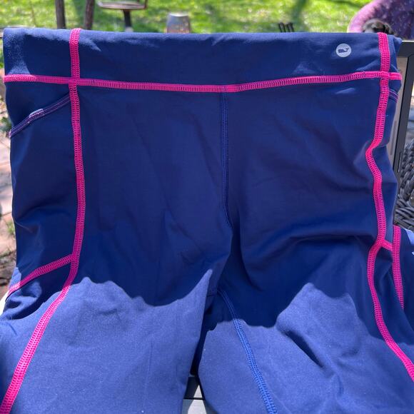 Vineyard Vines Performance Women's Navy & Blue Pink Capri Leggings Size Small - Picture 14 of 14